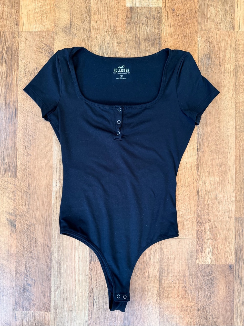 Hollister Black Scoop Neck Short Sleeve Bodysuit with Front Buttons